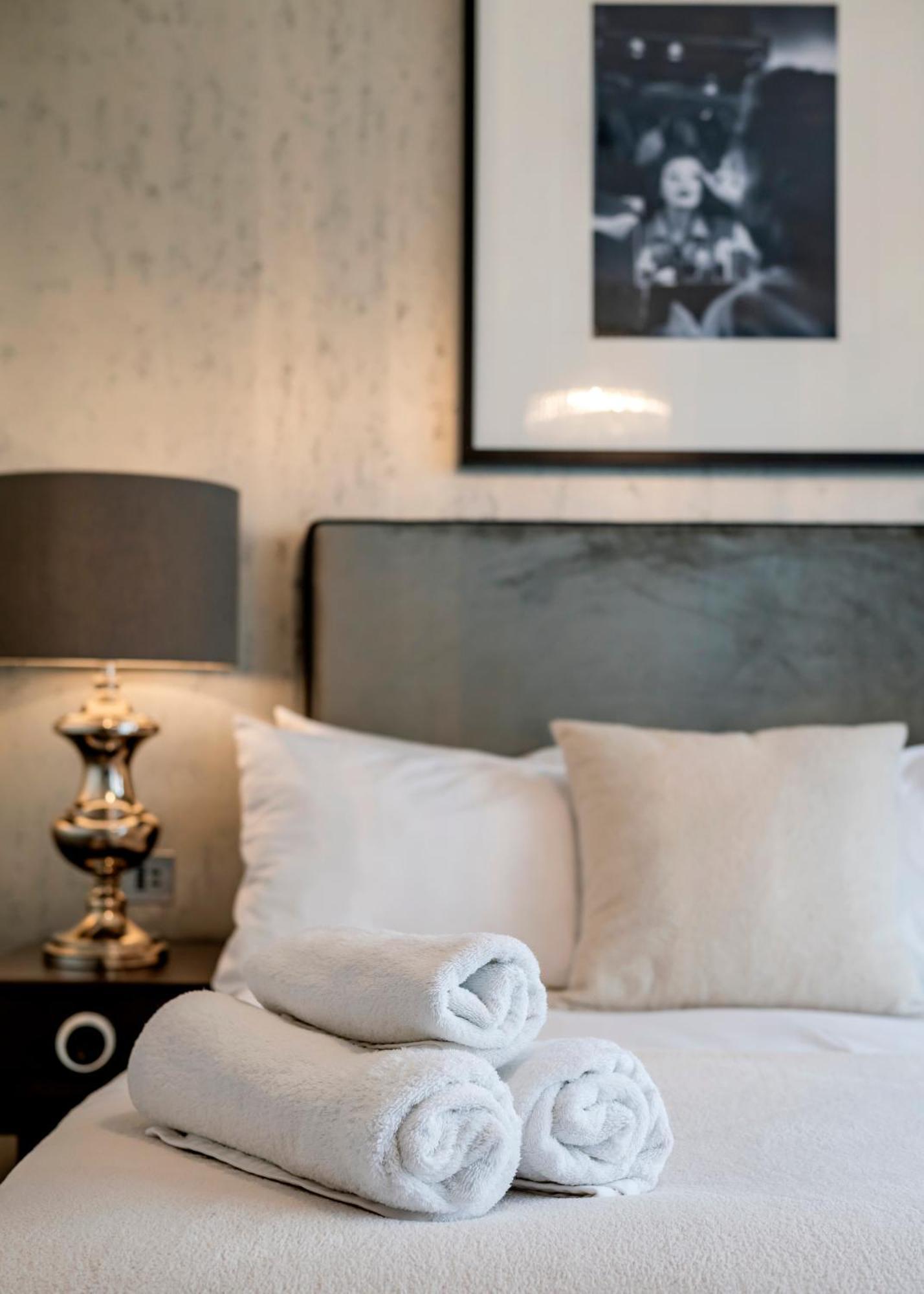Aircon 2 Bedr, 3 Beds, 2 Bath Covent Garden, Subway Apartment London Luaran gambar