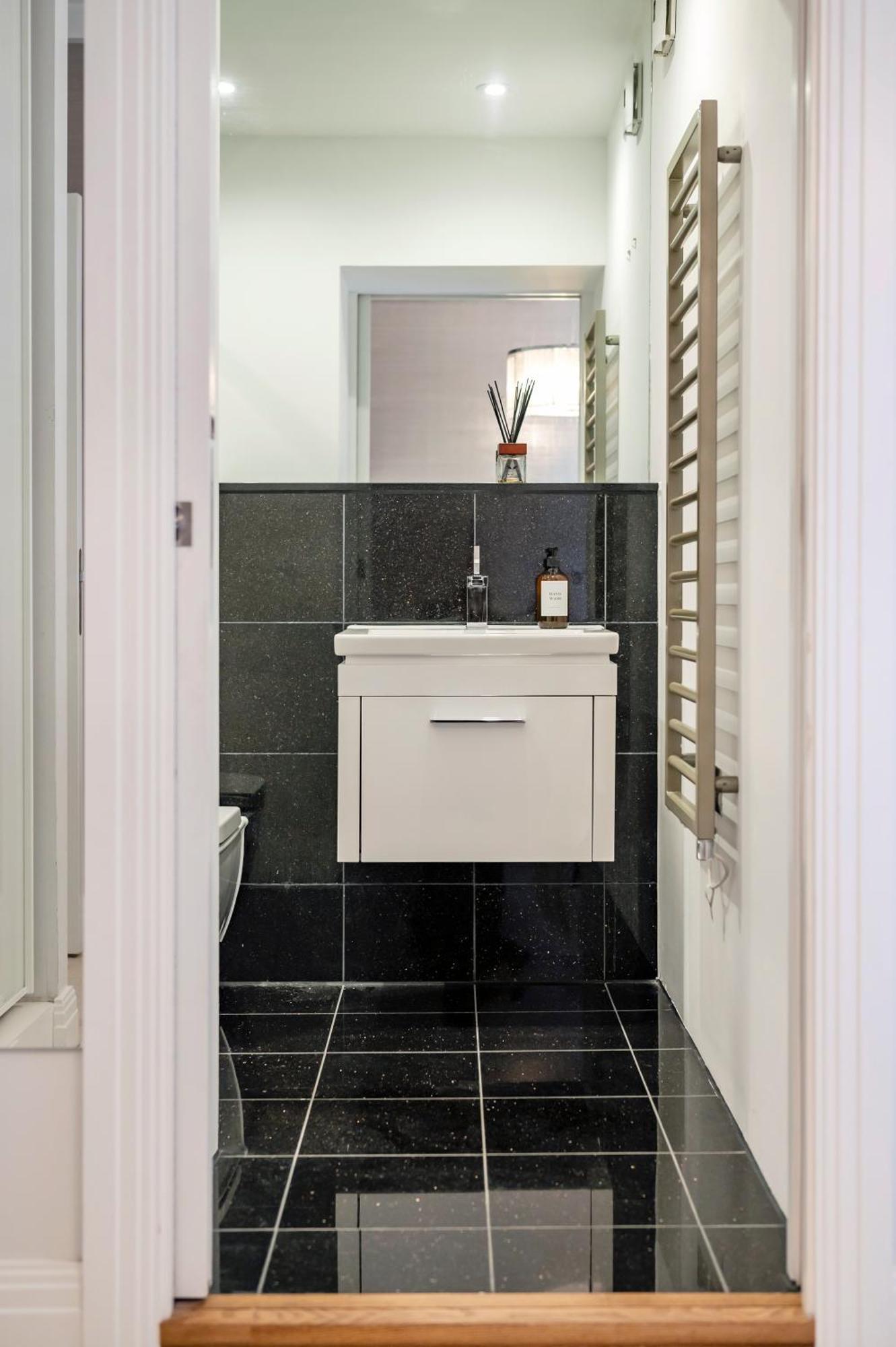Aircon 2 Bedr, 3 Beds, 2 Bath Covent Garden, Subway Apartment London Luaran gambar